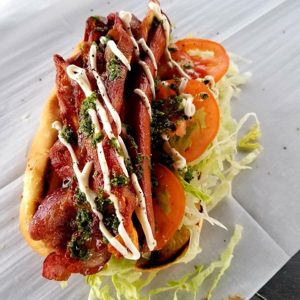 GamesStumpt's tweet photo. 💲💲💲 Hot Dog! Visit us on FB or IG to participate in this week's gift card giveaway featuring Victory Dogs of Medford! 
#GiftcardGiveaway #stumpt #stumptescapegames #gourmethotdogs #foodcarts  #medfordoregon #southernoregon #travelmedford https://t.co/4uBWjJxRAF