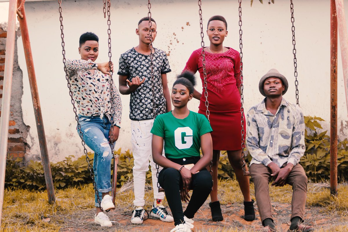 I need a girlfriend that won't ask for sex till we are officially married

 Please where can I find one?🙏🙇‍♀️