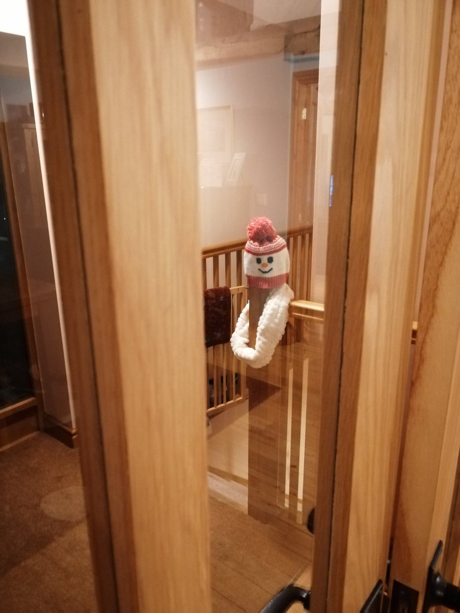robplasgwyn's tweet photo. This gave me a fright https://t.co/0HkzRUPmxg