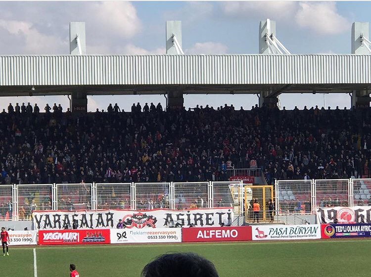 abdullahatakul3's tweet photo. Ne zaman ki tribünler doluyorsa o zaman patlıyoruz.
Canın sağolsun Petrolüm! 
BU TAKIM DÜŞMEYECEK!! https://t.co/5eGeNfiUVk