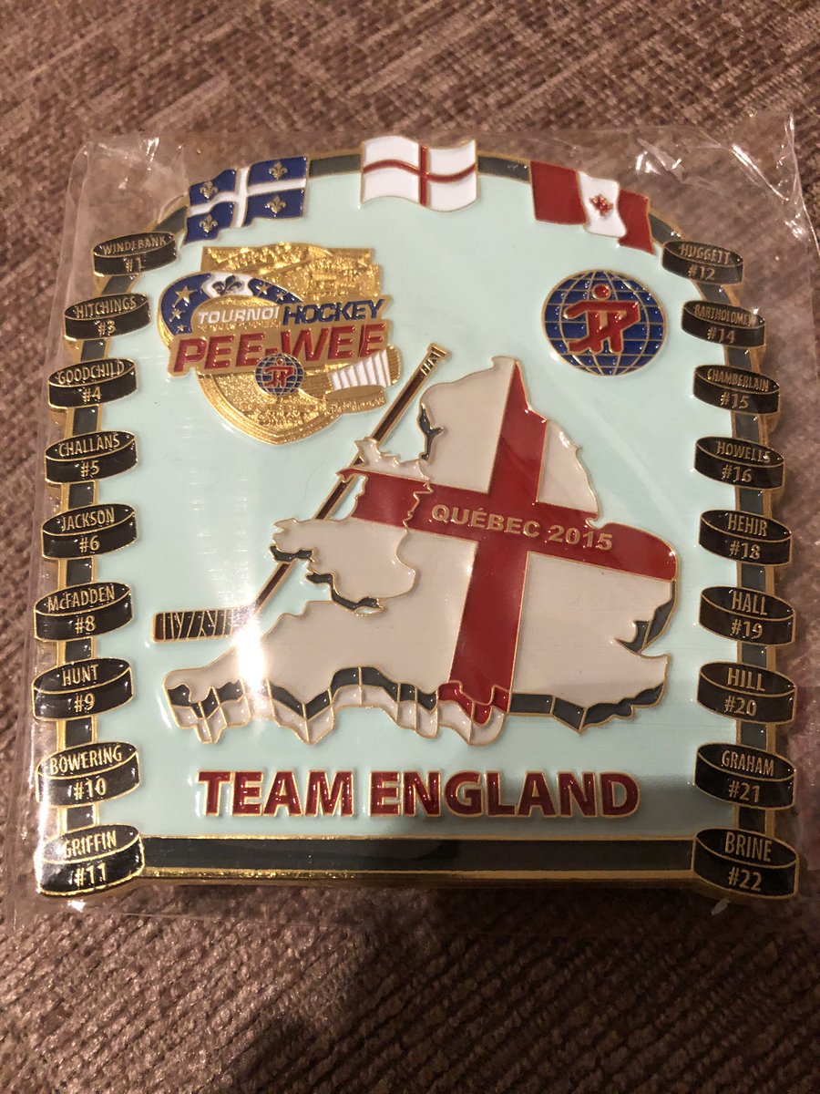 phanforce's tweet image. More items added on the Phanforce Auction page...👀🏒