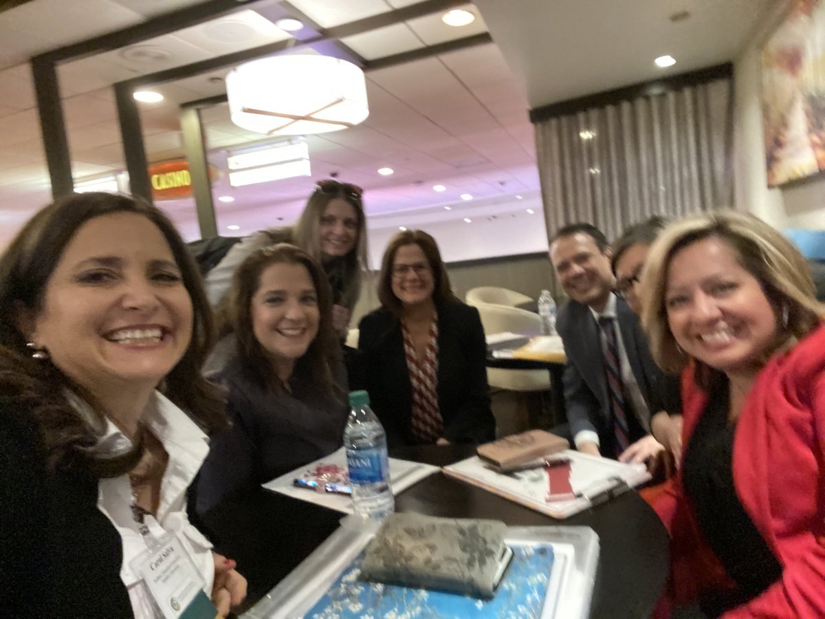 DrCarolSalva's tweet photo. What a treat to run into my Nevada friends already! 🤗❤️
The #NVABE board is ready for passionate #Bilingual #DualLanguage & #EL professionals to arrive for #NABE2020
@BARRETT_ERIKA8 #ells https://t.co/pxgENJIaAc