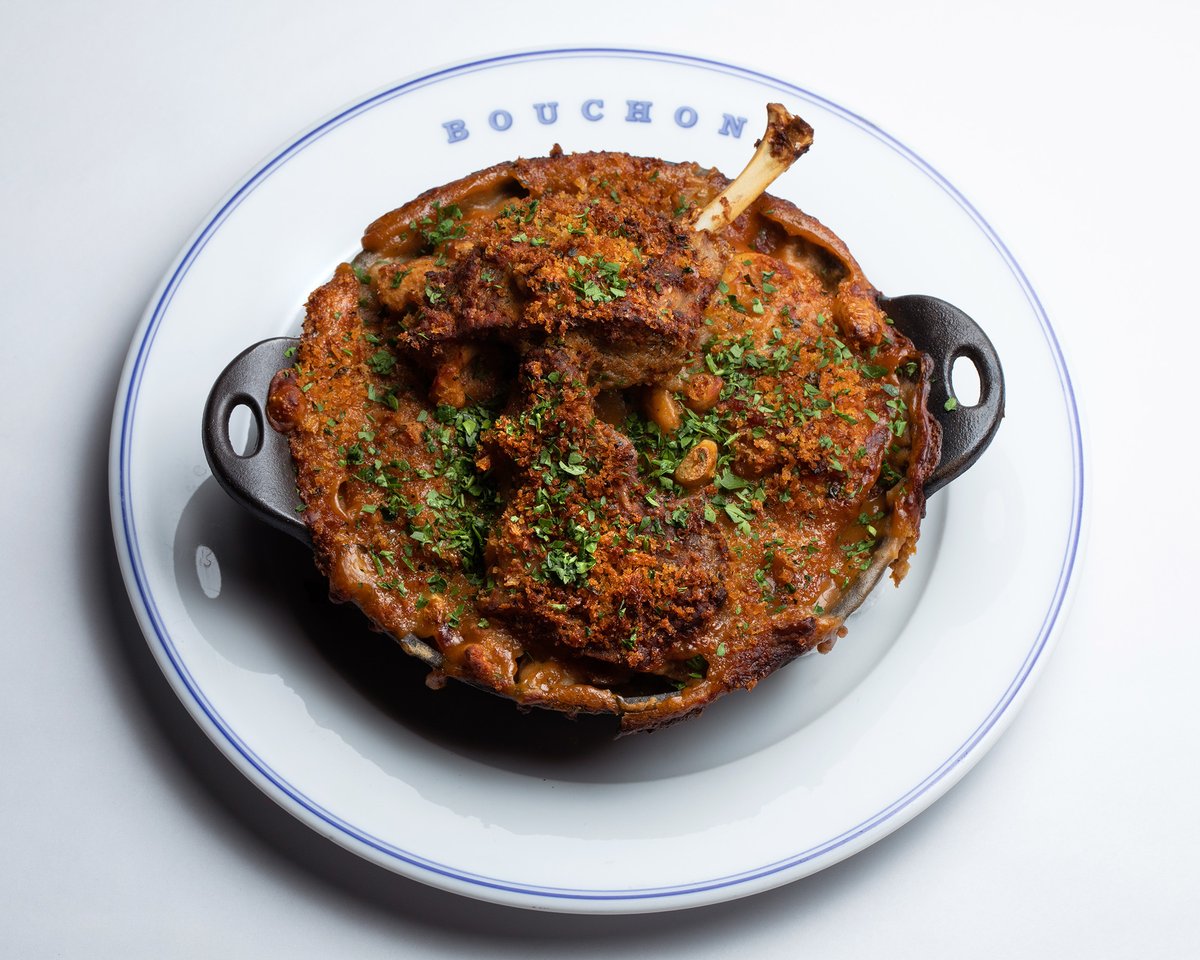 Dinner is served! Cassoulet | duck confit, garlic sausage, braised bacon, Tarbais beans &amp; persillade breadcrumbs #LasVegas #Yountville
