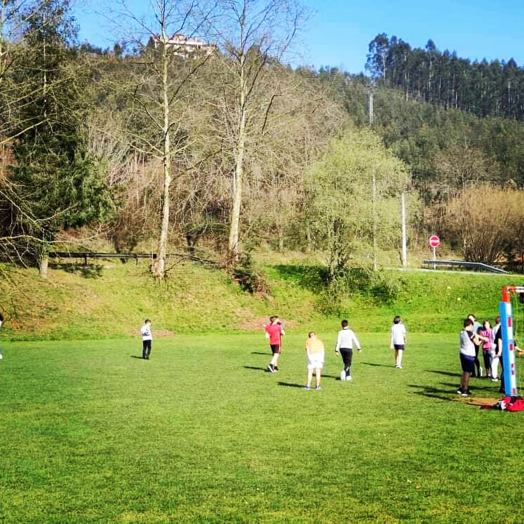 dominicasleon's tweet image. Hoy, nuestros alumnos de 5.° y 6.°EP han comenzado su aventura de inmersión lingüística MAX, ok!
¡Les deseamos que tengan una buena semana de diversión y aprendizaje!
#learningenglish #learnandenjoy