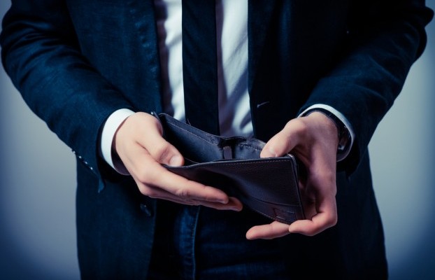 communitytss's tweet photo. For #Cancer survivors, financial hardship is common according to a recent survey. https://t.co/FPsj7YFNgX For those struggling, TSS is here to help. #noonefightsalone #joinourfight https://t.co/1mLLtYJ3nz