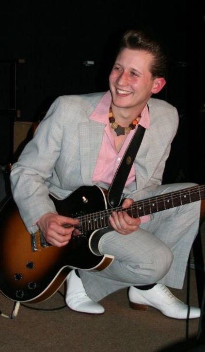 ⭐️ Our next live music night is Friday 13th March - an evening of country and delta blues, with Oliver Darling. Oliver is in demand as a session player (Imelda May, Tanita Tikaram, Geraint Watkins)⭐️ ⁦<a href="/Oliver_Darling/">Oliver Darling</a>⁩ ⁦<a href="/MisterGreenwich/">Mr Greenwich 🌈</a>⁩ #countrymusic #deltablues