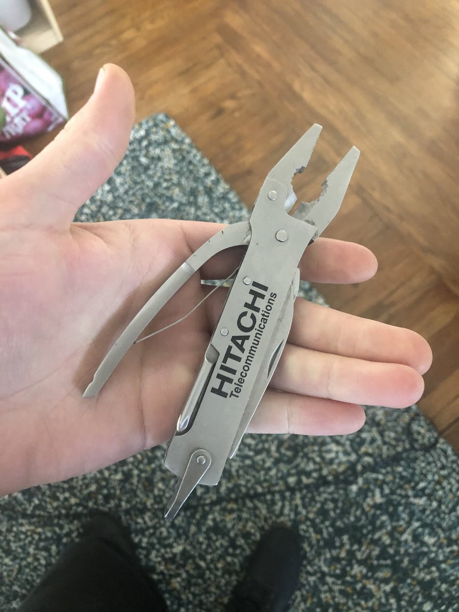 mike_lunch's tweet photo. found this gross sex toy in my living room. #roomateproblems 🙄 https://t.co/MuXDxtVxmL