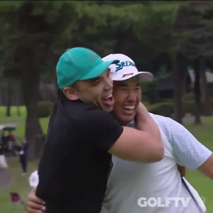 ⛳ #Golf

2019
#PGATour 日本初開催
#ZOZOChampionship

10/21(月) スキンズマッチ
豪華な 4人の顔ぶれ
🇯🇵 #松山英樹
🇺🇸Tiger 🇮🇪Mcllroy 🇦🇺Day

🏈W杯に来日中の
各国元代表メンバーが
1つの Par3-Holeに参加

松山の
超ロングパット 🐦バーディに
ペアの🇿🇦ラガーマン
歓喜のジャンピング･ハグ
👬🎵 