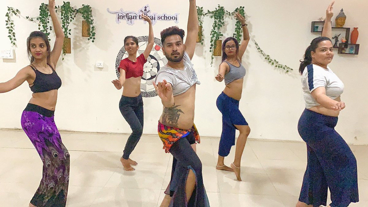 Arun_Bhardwaj92's tweet image. students who completed there Beginners level Certification Course.
.
American Tribal Style Month Choreography Batch Of Improver level will be starting from coming Saturday 29th February 2020.
#bellydance #regularclasses #bellydanceinpune #punebellydanceclasses