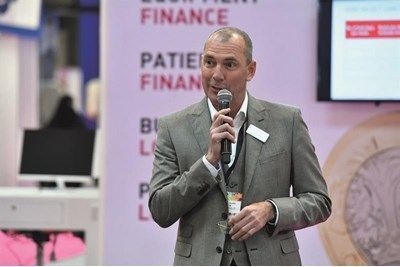 OpSupAssc's tweet photo. Our Chair, Stuart Burn likes challenges – in fact he thrives on them, which is a good thing as he is expected to deliver the biggest and best #Optrafair 20/20. No pressure then.
https://t.co/HLwhpGnSq6 via
@opticianonline
@Perform_Finance
@optrafair
@specseducation https://t.co/pXS8u9kJ3A