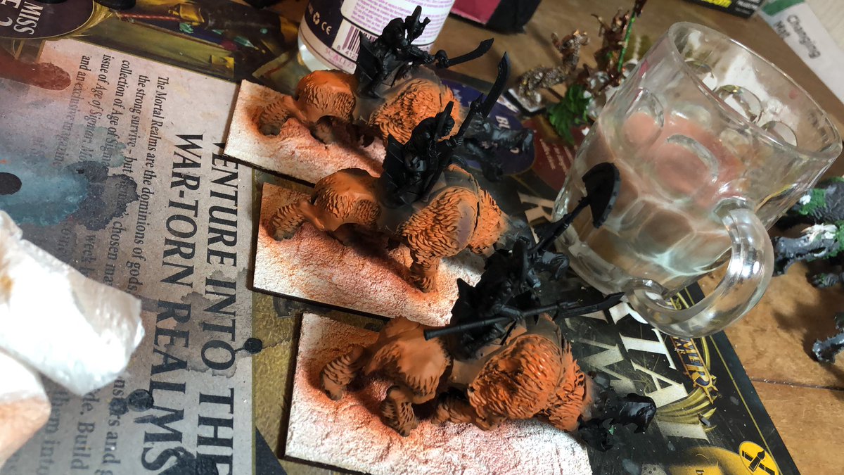 Dark_ForestPS's tweet photo. Something very different this week. #T9A #miniaturemonday #warmongers #gamesworkshop https://t.co/7uCCt01xPH