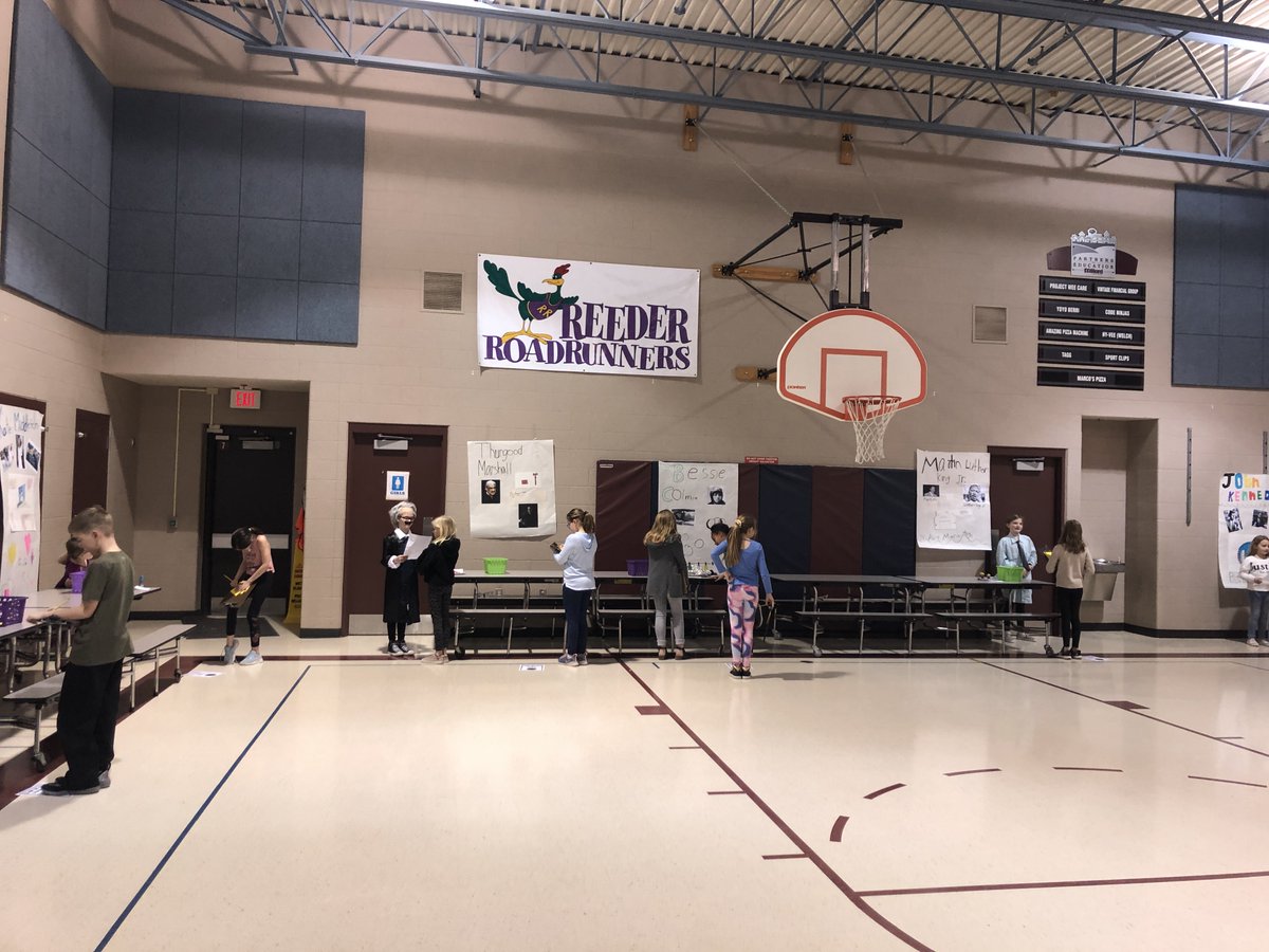 ReederRocks's tweet photo. Part 1:
These 3rd graders are amazing! It was so fun to see them practicing their characters for our Living Museum! They have worked so hard. Way to go, kiddos! #ReederRocks https://t.co/fel8Zjuy7g