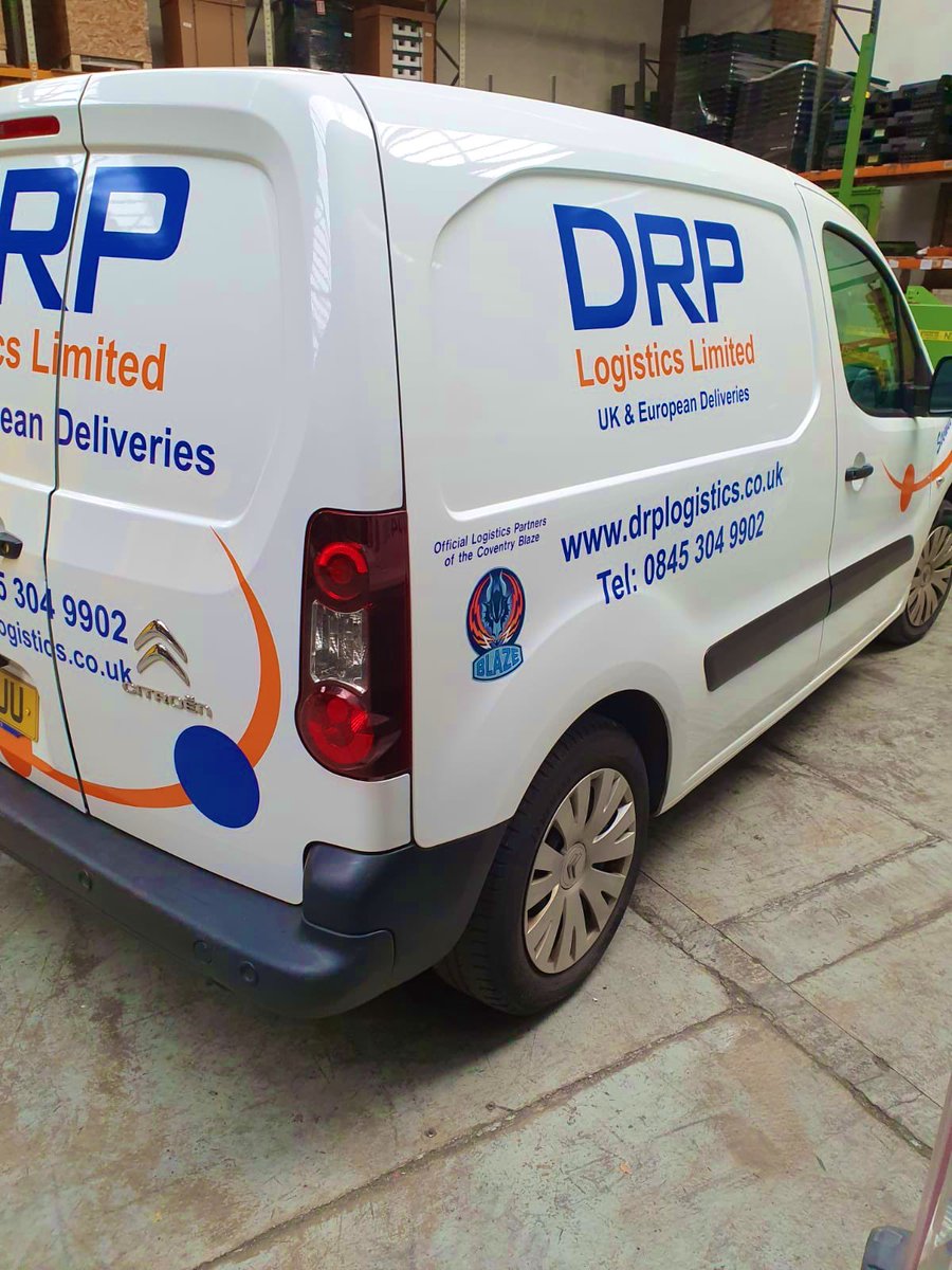 DRPLogistics's tweet photo. Express delvieries to Bulgaria, Romania, Guernsey, Germany, Uttoxeter and Preston to name just a few today! Busy busy! If we can be helping you, drop a line to 

enquiries@drplogistics.co.uk 

We can also offer cost effective storage solutions for companies and individuals. https://t.co/yi361nclno