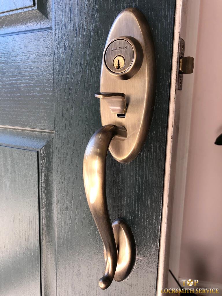 TopLocksmithMD's tweet image. Top Locksmith Service offer lock replacement all over the area and our customers love our friendly service! toplocksmithservice.com/lock-replaceme… 301-685-1185 #MarylandLocksmith #LocksmithServicesMD #LockReplacementMaryland #Maryland #Rockville #MDLockReplacement #MarylandLocksmithServices
