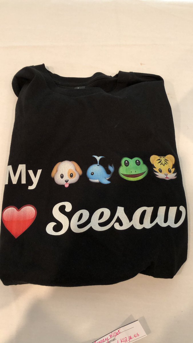 melissagantz's tweet photo. Congrats to Tracey Willet for winning this adorable @seesaw shirt! I’ll be in contact with you soon! #PETEANDC Thanks for stopping by my poster session today! https://t.co/8JxR4IPYlE