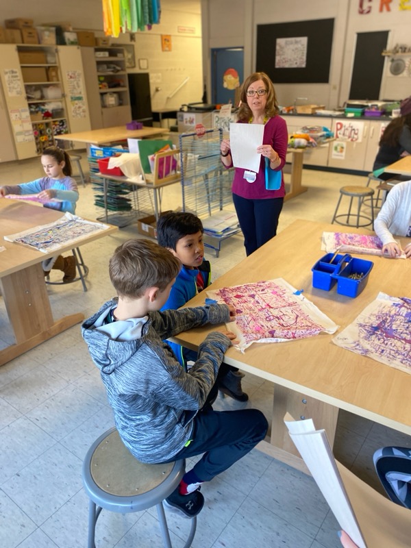McGregorStudio's tweet photo. LINK members working on plushies to surprise their buddy with the fabric their buddy made. SEW excited to see them coming along! Guest quilter came in to teach us some handsewing techniques. #WayCreates #WayCares @bhschools @s3barterian https://t.co/3WvwF5nmfX