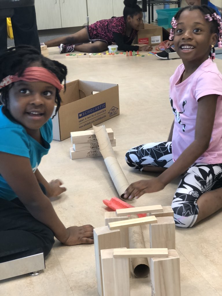 ToddLaVogue's tweet photo. Tinker Lab: design process, productive risk taking and troubleshooting among skills on display today #makerEd #beyondrubrics https://t.co/VqJLNAR3oF