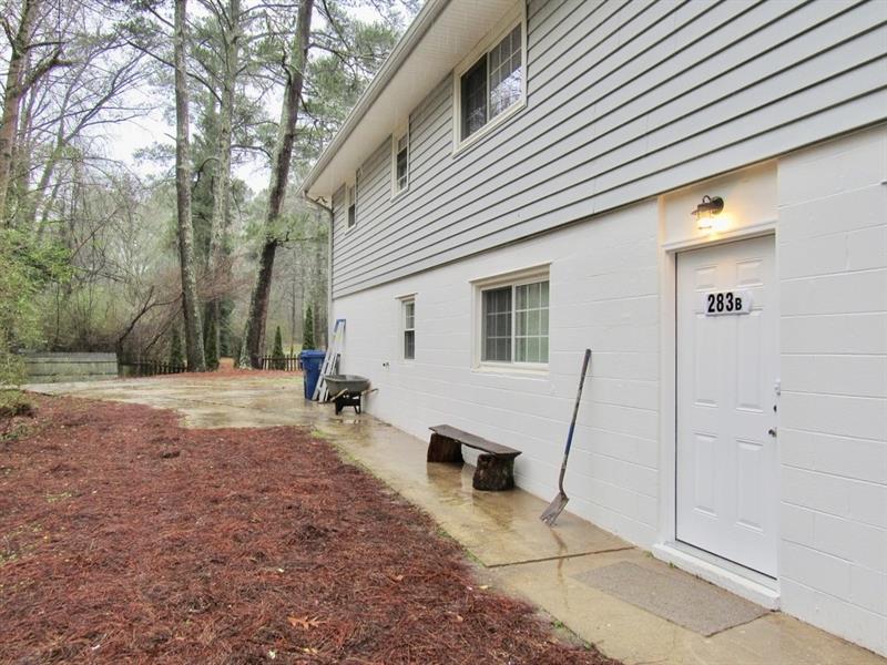 stacyhcorley's tweet photo. Check out my newest listing in #Dallas! Tell me what you think!  #realestate https://t.co/MvRPKi6s4K https://t.co/f6epLzVkFj