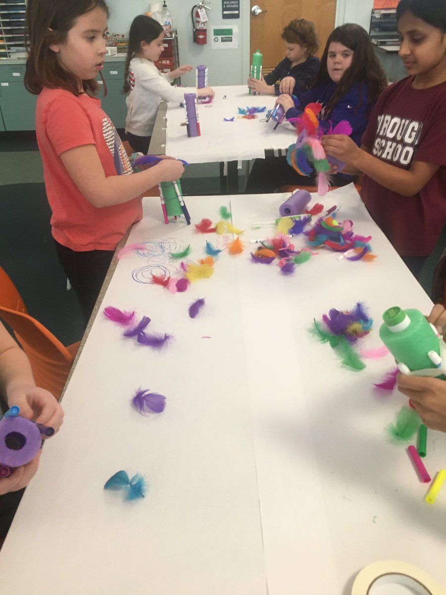 Mrs_Porter8's tweet photo. Artbots #STEMforSuccess @WeAreMPSD https://t.co/D92YHbAgik