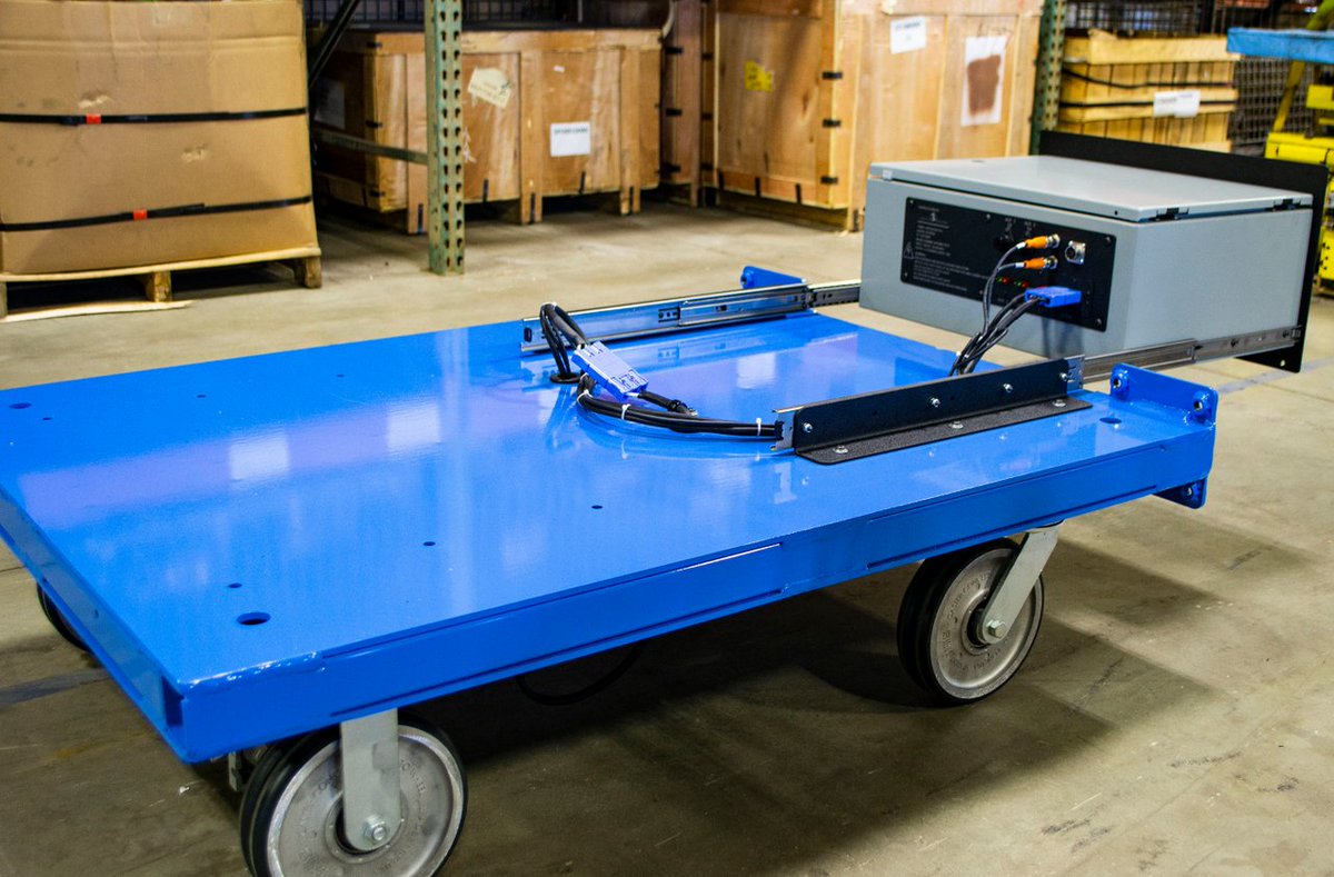 casterconcepts's tweet image. A big shout out to our entire team of talented engineers at Conceptual Innovations for getting this #CustomSolution out the door last week! 

The control box slides out 19 inches for ease of access. #BeyondStandard