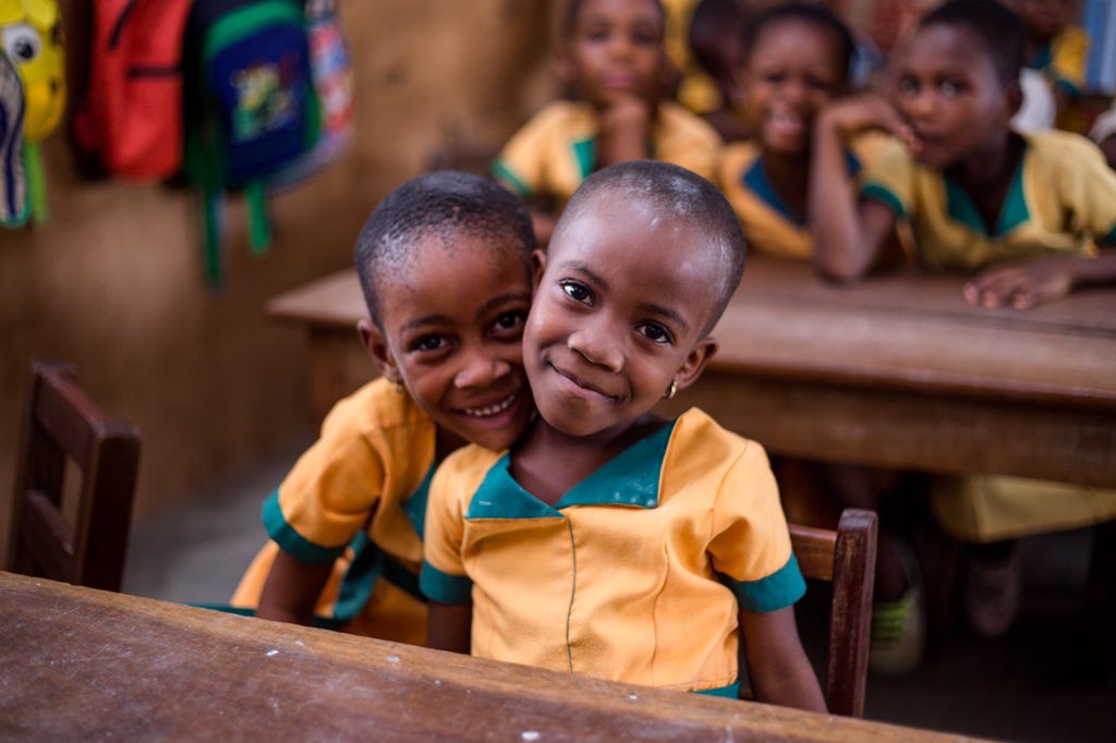 komla_dzidefo's tweet photo. Went out today with my lens and got these beauties smiling at the camera?
#KDPhotography
#Canonite https://t.co/MCF1xzJUEI