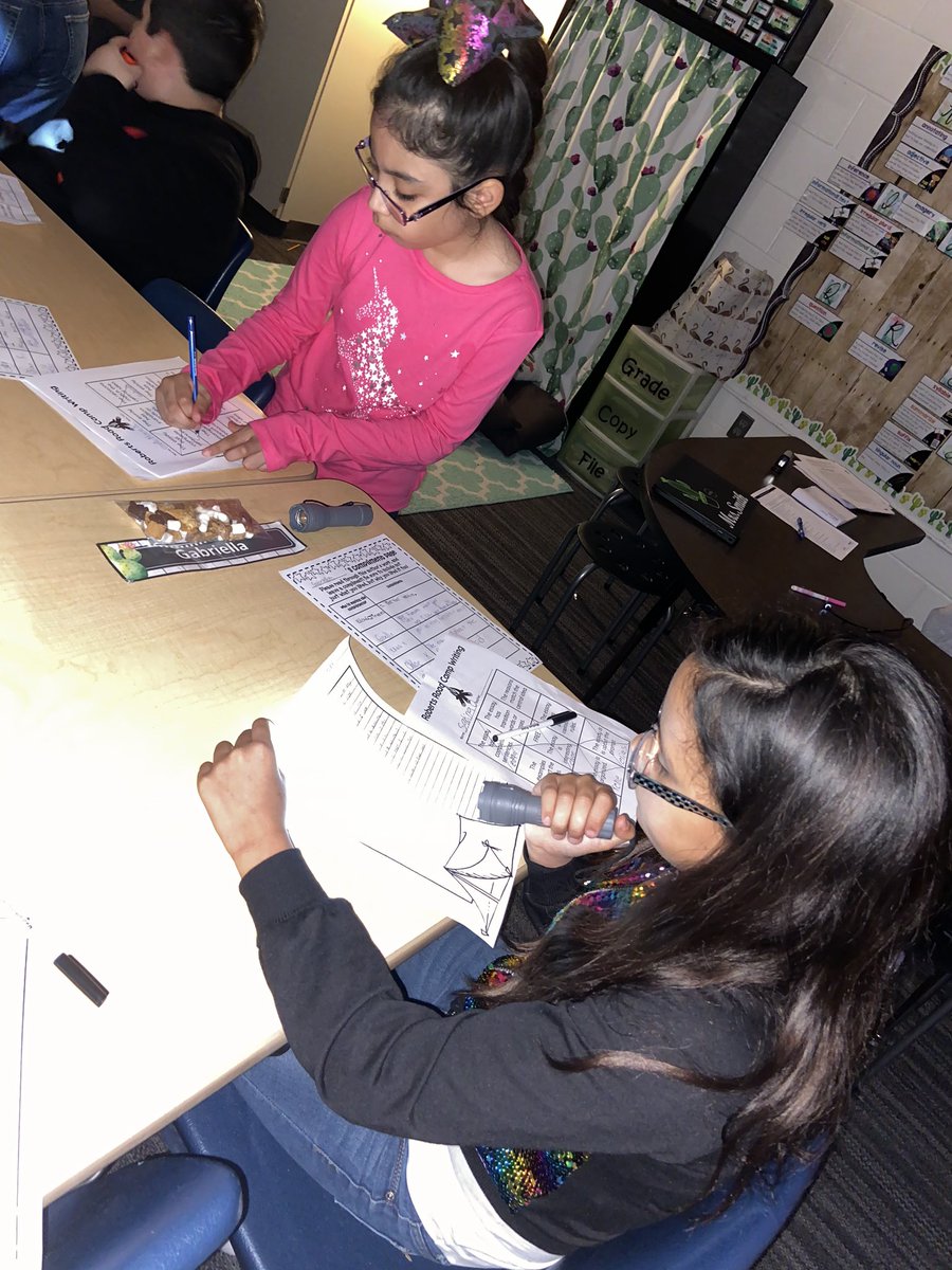 kdhsmith85's tweet photo. To end our expository writing unit, we celebrated camping style complete with a campfire and s’mores trail mix. Students read each other’s compositions by flashlight and left compliments for their classmates. #expositorywriting #writingcelenration @RobertsRdES #wisdgreatness https://t.co/1WfSI4lDgO