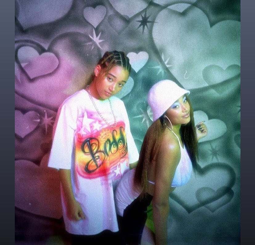 Dami160's tweet photo. This really how it be 🤣 self love the best love ❤️ https://t.co/wDjcl5W8pX