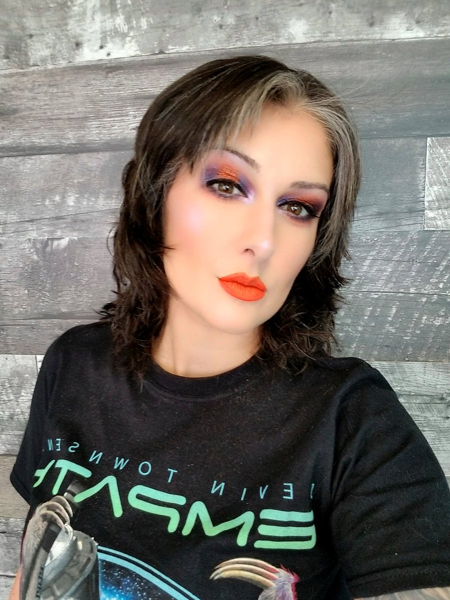 FancysLewks's tweet photo. Another fabulous lewk with the @patmcgrathreal MOTHERSHIP VI Midnight Sun!
#patmcgrathlabs #milkcosmetics #JeffreeStarCosmetics #coverfx #devintownsendempath https://t.co/tT7Nh4Io9U