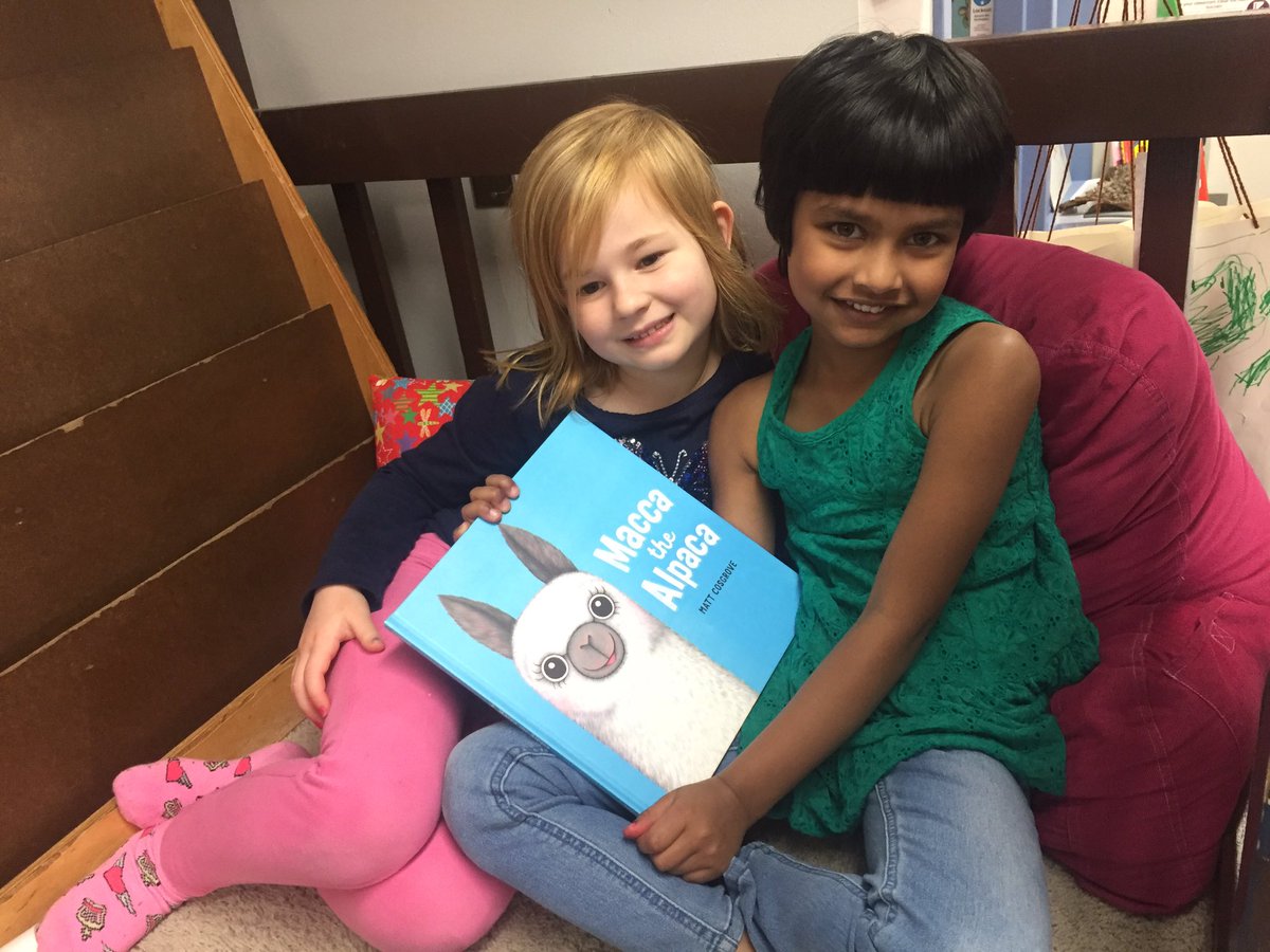 JoniTaylor1's tweet photo. We love our new book! #mkbbookdate https://t.co/xycJrksGP0