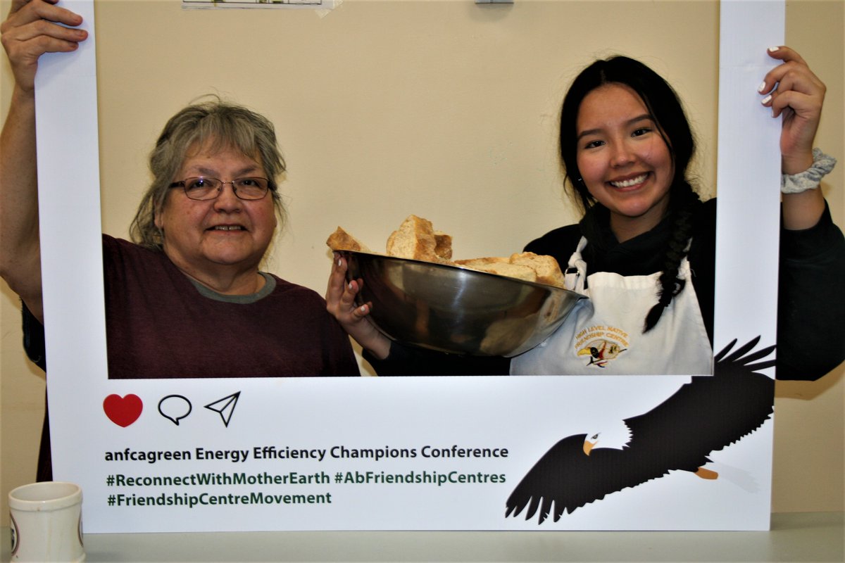 ANFCAgreen's tweet photo. Thanks to the High Level Native Friendship Centre for co-hosting our Energy Efficiency Champions event. A special thanks also goes to our sponsor @efficiencyAB and our presenters from @GridworksEnergy @ATCOElectric and Solare Energy. #ReconnectWithMotherEarth @anfca @NAFC_ANCA https://t.co/UofMCfPPTw