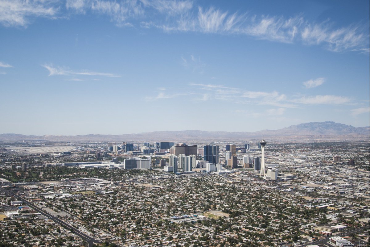 I had the privilege to join Clark County Schools this past Friday to jointly share the vision of becoming a teacher! Las Vegas, like many communities, desperately needs teachers and iteachNEVADA is joining with CCSD to help streamline the pathway to train and place teachers!