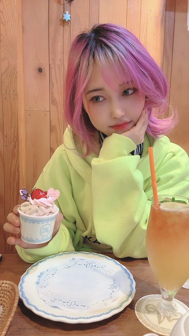 コスプレイヤー小鳥遊ゆあのTwitter画像57