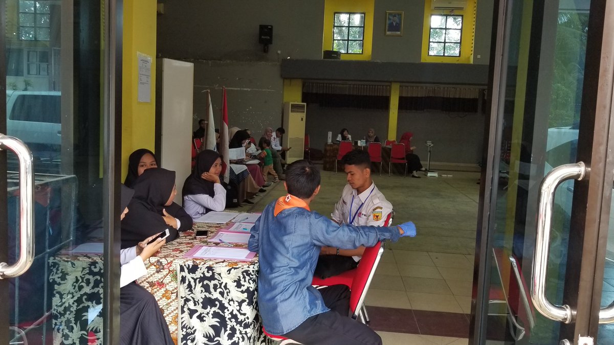 *Giat PMI Tanah Datar*
(Selasa, 25 Februari 2020)

Donor Darah Sukarela bersama KSR PMI unit IAIN Batusangkar di aula IAIN Batusangkar.

<a href="/pmisumbar/">PMI Sumatera Barat</a> 
<a href="/ifrc/">IFRC</a> 
<a href="/sudirmansaid/">Sudirman Said</a> 
<a href="/IFRCAsiaPacific/">IFRC Asia Pacific</a> 

#pmisumbar
#pmitanahdatar
#ksrpmiunitiainbatusangkar
#iainbatusangkar
#donordarah