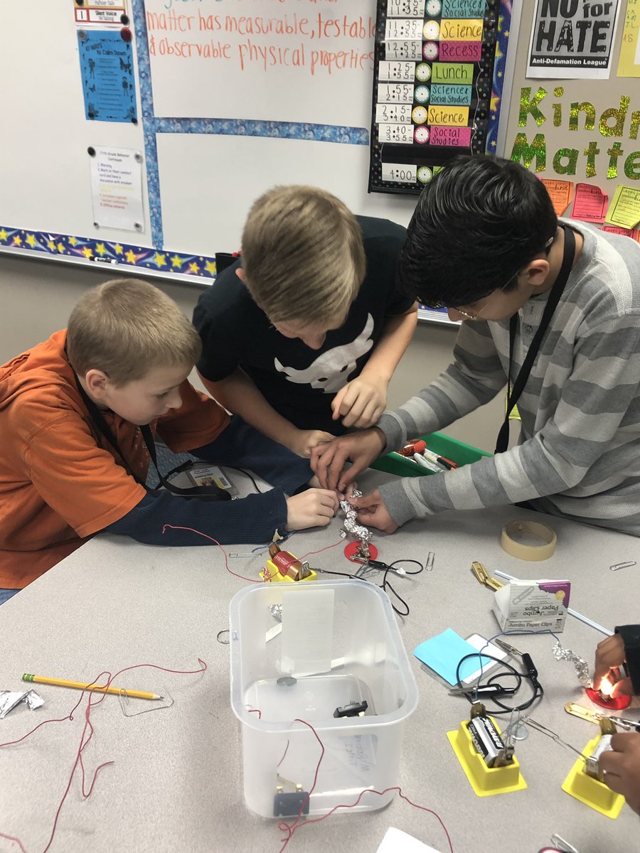 carolineee91's tweet photo. For the past 3 days, we’ve been planning and designing our matter engineering projects. Today we got to build/execute them and it was SO much fun! STEM! https://t.co/wUpKnGpU4W