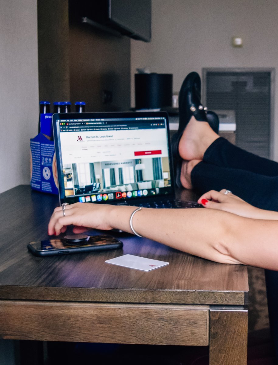 MarriottStLouis's tweet photo. Traveling for work never felt so comfortable. https://t.co/NXn187jG4Y