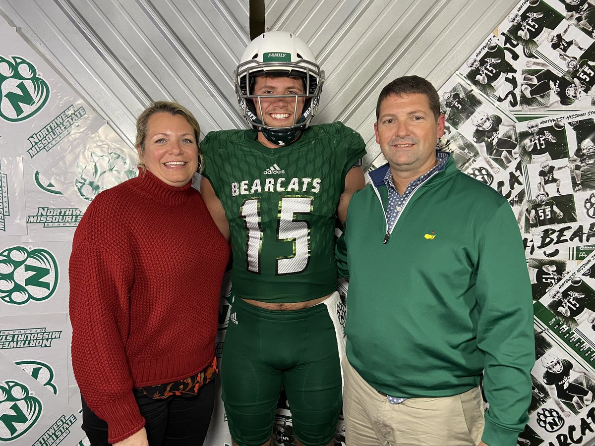 Jdnirschl5715's tweet photo. 1000% COMMITTED ‼️#RICHGANG20 #OABAAB @CoachWrightD @zmart_15 @NWJOSBORN @NWCoachBC @CoachBostNW @NWBearcat_FB @bearcatsports @NWstrength https://t.co/SYpDNd0Bte