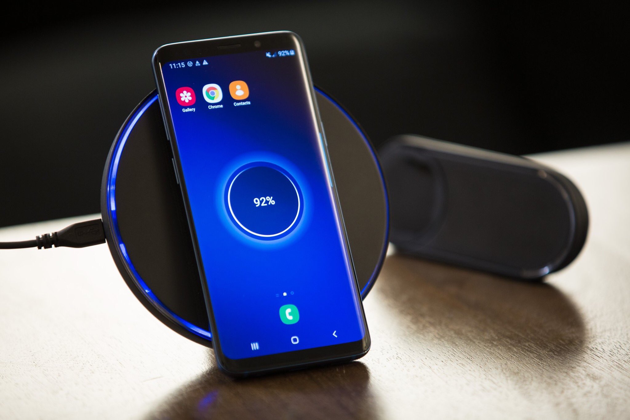 GripDockit on Twitter "Wirelessly charge your phone without having to