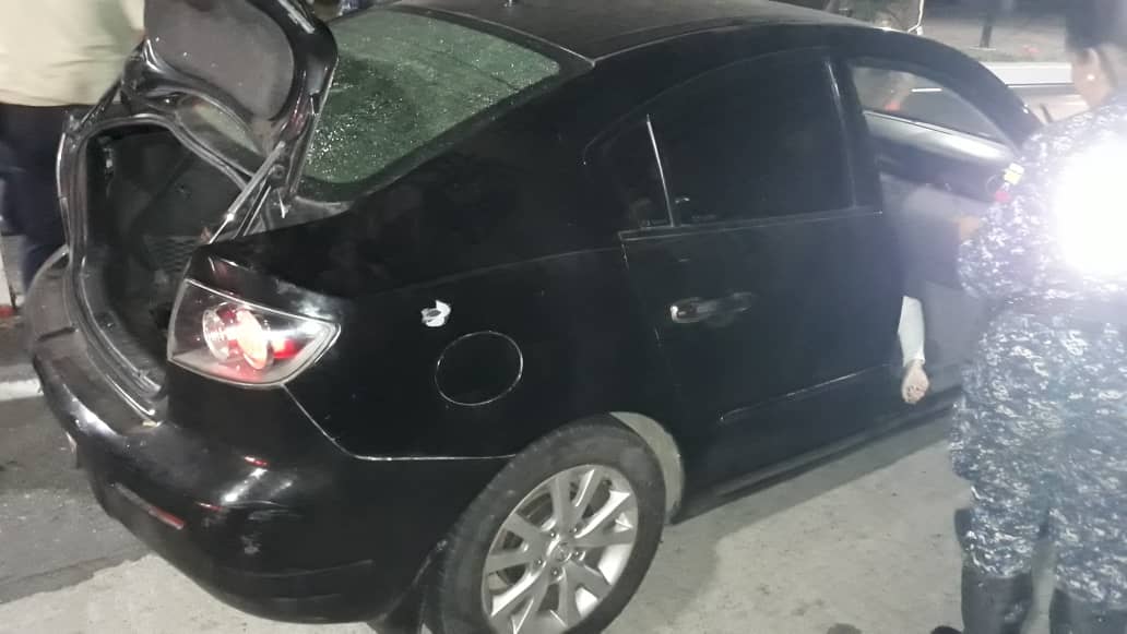 TerryReporta's tweet photo. 📣 #Caracas una funcionaria del CICPC fallece cuando salía del Fuerte Tiuna por la alcabala 3, la funcionaria fue identificada como Detective Ayendry Moreno, residía en El Fuerte Tiuna, todo sucedió al hacer caso omiso a funcionarios de dicha alcabala, La detective estaba 1/2 https://t.co/fF8Hea98hB