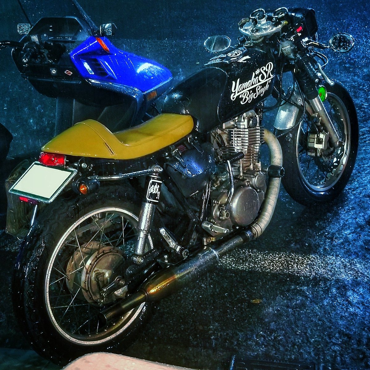Twoucan Sr400 の注目ツイート イラスト マンガ コスプレ モデル
