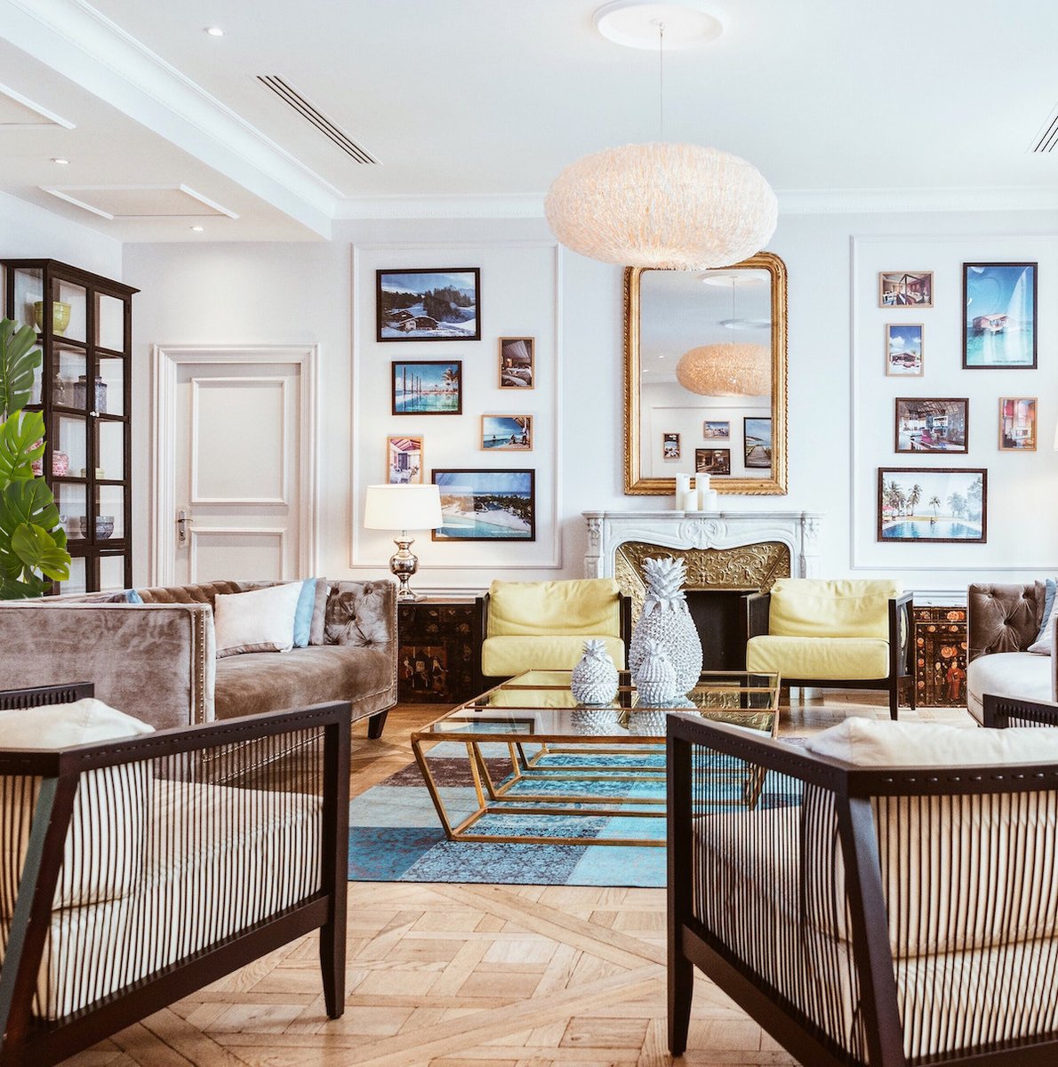 MountainviewHms's tweet image. #2020HomeTrends: Eclectic, mixing in worldly patterns, natural textures, pops of colour, and lots of plants.

#homedecor #homeinspo #decor #trends #hometrends #decor2020 #mountainviewhomes