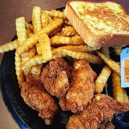 ChickenQuick1's tweet image. Whats better than a late night chicken platter from Chicken Quick....thats right NOTHING