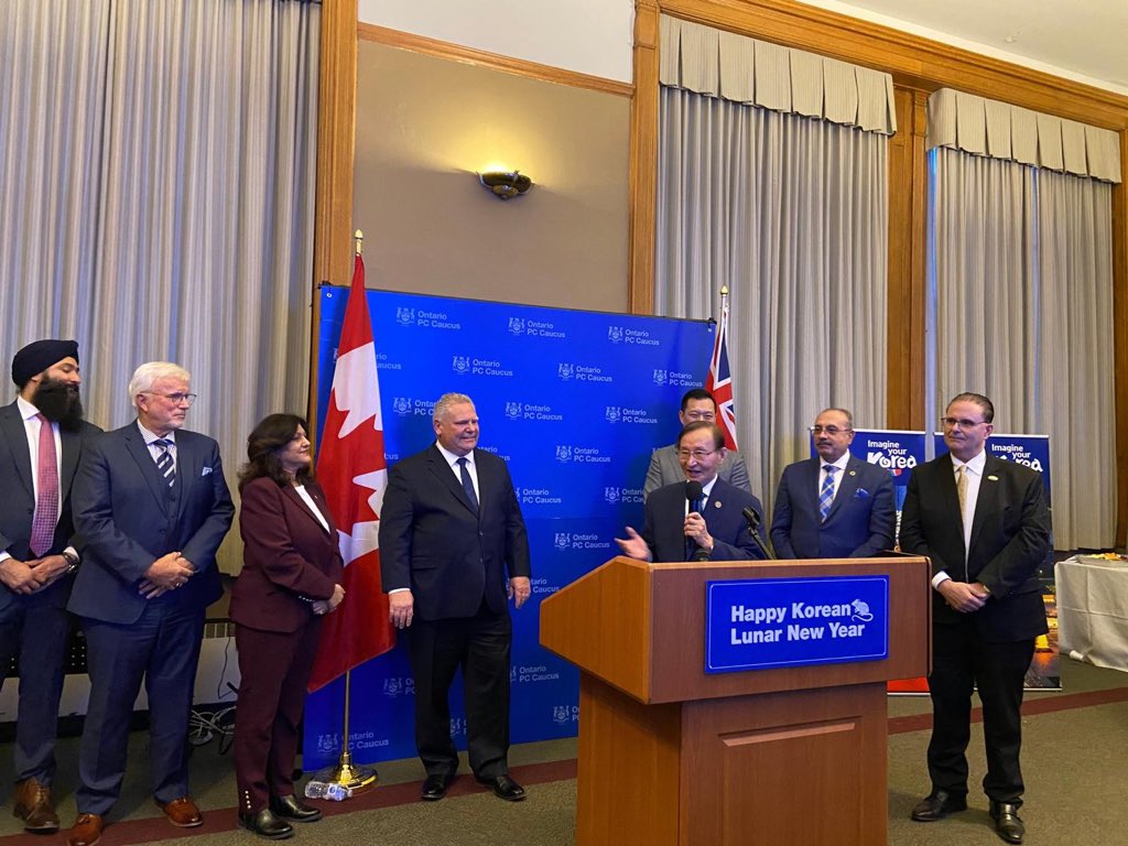 ninatangri's tweet photo. Please to join the Korean community to celebrate the Lunar new year at Queen’s Park! #koreanlunarnewyear https://t.co/4U6lWlJcwB