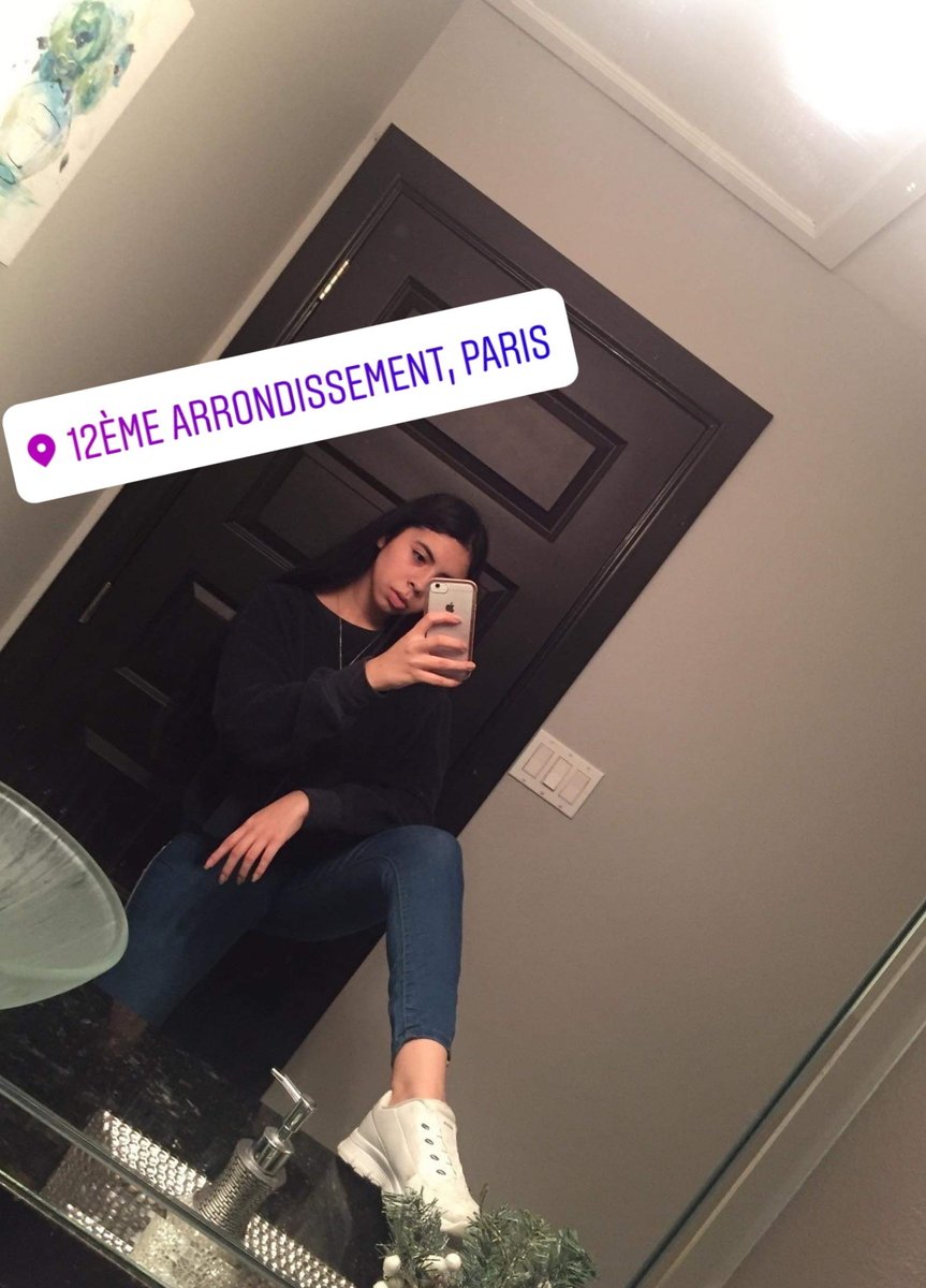 inxsbzh's tweet photo. Chez mon père                         Chez ma mère https://t.co/s6gg6Ckfgu