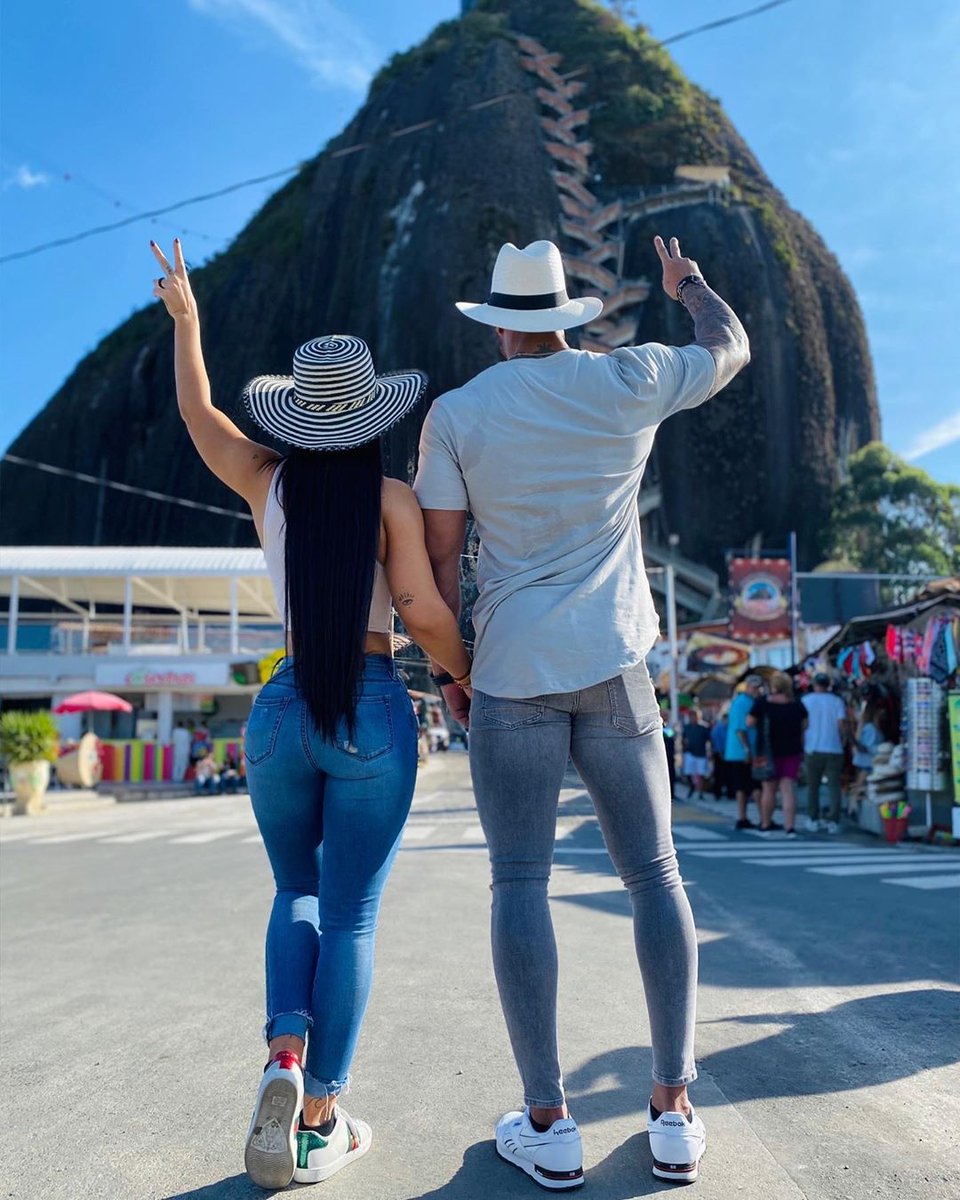 James_PicColor's tweet photo. 📸 #PerlaMont 🇺🇲🇲🇽🇨🇴
#ElPeñol #Guatapé #Antioquia #Colombia @perla_mont https://t.co/GDyP7fgjRV
