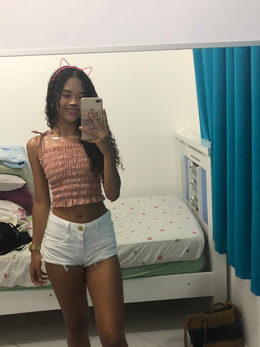 Nobrega_crf's tweet photo. +2 de gatinha https://t.co/yqYTyZGJ1t