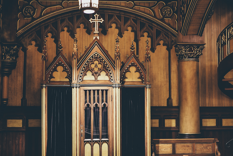 "Donne’s penitence, grief, and suffering remain certain as he faces the contradictory desires and realities of his own person in a standoff with the self from which he cannot deliver himself, but only await deliverance."
 ow.ly/yJE350yuOCE