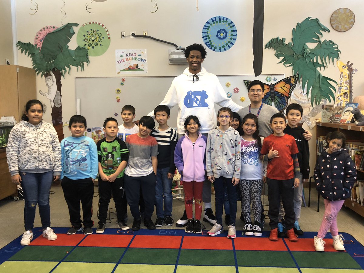 HUGE thanks to Sterling Manley and <a href="/UNC_SADev/">UNC Student-Athlete Development</a> for reading to our class for the #AfricanAmericanReadIn - such a memorable and valuable experience! #NavigatorNation #GoHeels <a href="/KatColeReads/">Kathryn Cole</a> <a href="/NESlibrary/">Northside Library</a> <a href="/ncte/">National Council of Teachers of English (NCTE)</a>