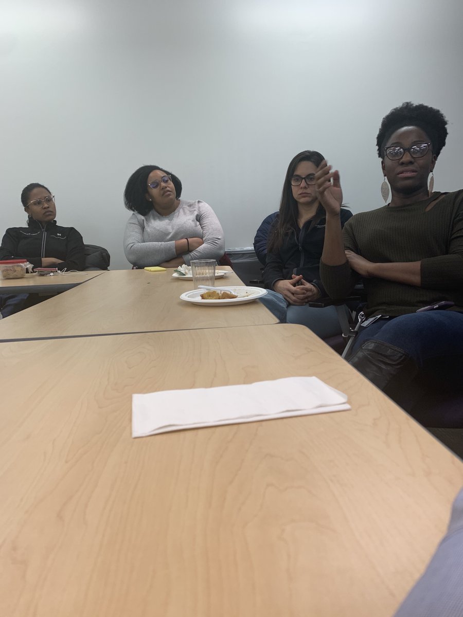 The #STRIVE Winter Social was a success!! Residents shared tidbits about #Step1 and the transition to the third year, AND students from all years got to fellowship with residents from myriad specialties. #Mentorship