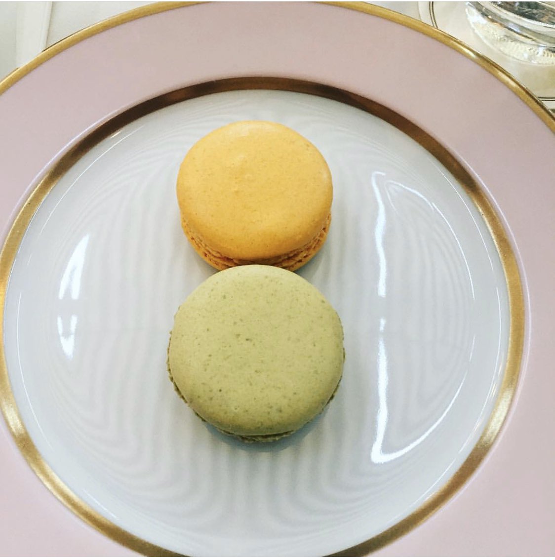 PostcardTravel2's tweet photo. I’ll trade the rain in my parts today for #postcardmemories from one of my favorite Parisian eateries, @maisonladuree! 🍡
If you’re looking for travel experiences that transport you back to unforgettable memories, let us curate your next getaway. https://t.co/MqVx2t7bWa #paris https://t.co/w7t69ynWhq