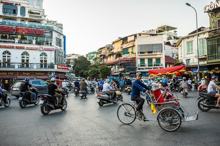 PrivateHanoi's tweet photo. Explore 36 Streets Of Hanoi On A Cyclo
More details: https://t.co/pWsgc56HnZ https://t.co/k0OXZYhyOu